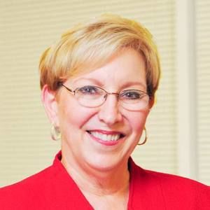 Meet your Posher, Holly